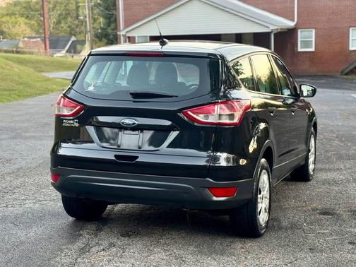 2014 Ford Escape S