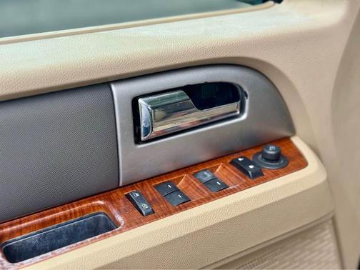 2010 Ford Expedition Eddie Bauer