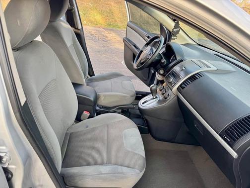 2011 Nissan Sentra 2.0 SR