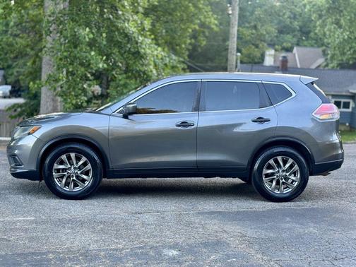 GREY 2016 Nissan Rogue S