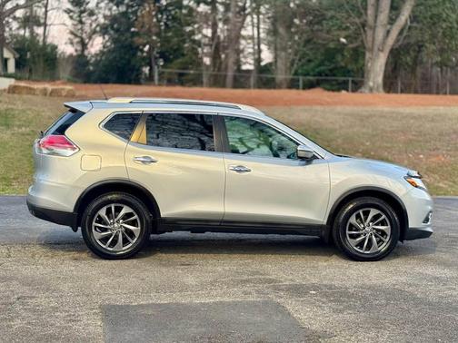2016 Nissan Rogue SL