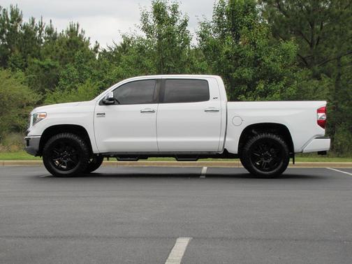 White 2019 Toyota Tundra 1794