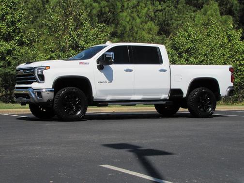 2024 Chevrolet Silverado 2500 LTZ