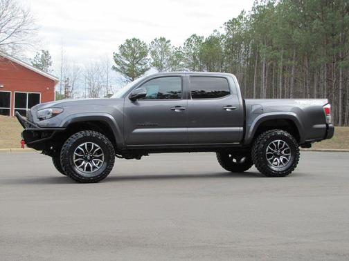 2021 Toyota Tacoma 