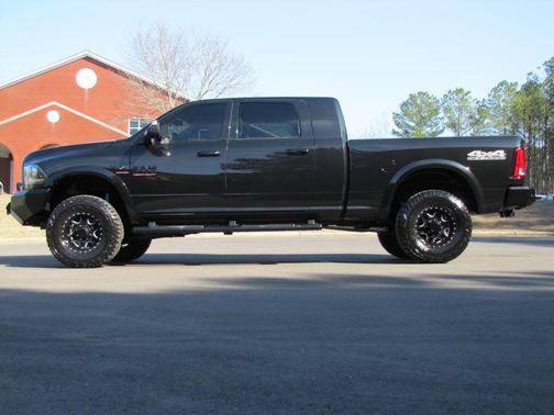 2017 RAM 2500 Laramie