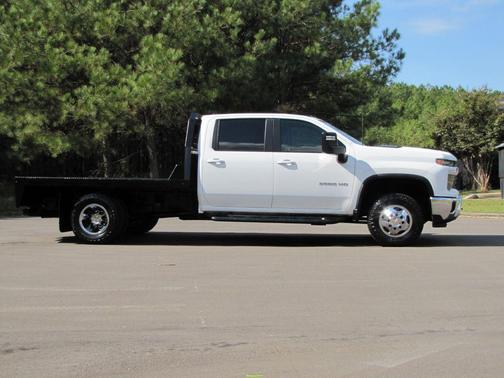 2024 Chevrolet Silverado 3500 LT