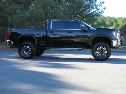 2024 GMC Sierra 2500 SLE