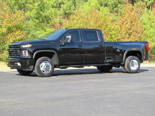 2020 Chevrolet Silverado 3500 High Country