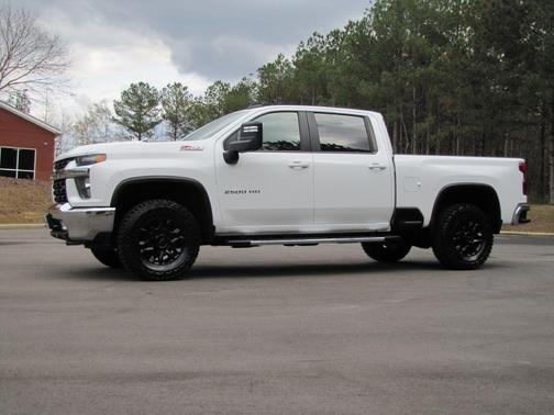 2023 Chevrolet Silverado 2500 LT