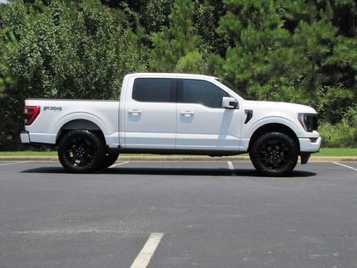 White 2023 Ford F-150 Lariat