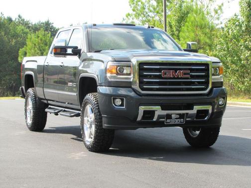 2017 GMC Sierra 2500 SLT