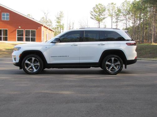 2023 Jeep Grand Cherokee 4xe Base