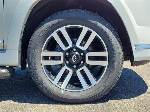 Blizzard Pearl 2022 Toyota 4Runner Limited