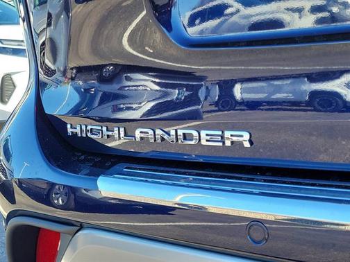 2026 Toyota Highlander Platinum