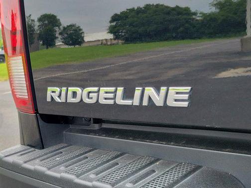 2023 Honda Ridgeline Black