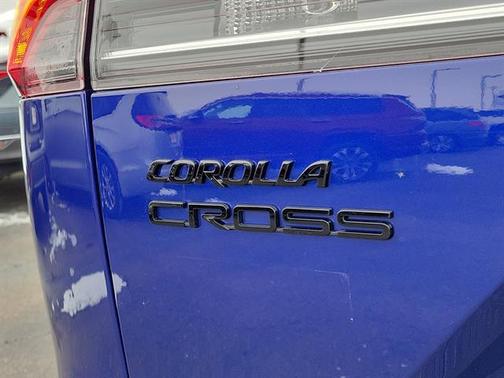 2025 Toyota Corolla Hybrid SE