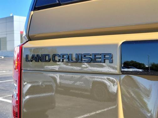 2025 Toyota Land Cruiser Base