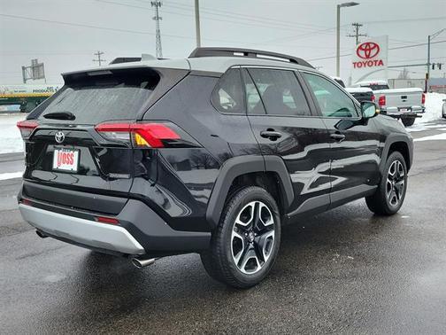 2019 Toyota RAV4 Adventure
