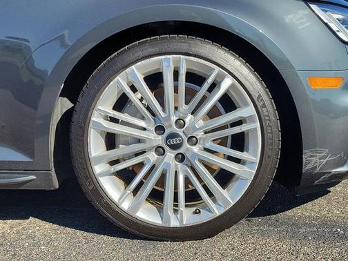 2017 Audi A4 2.0T Premium Plus