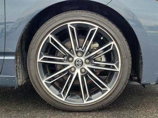 2020 Toyota Avalon XSE