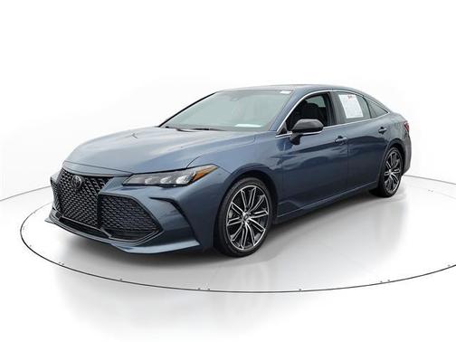 2020 Toyota Avalon XSE