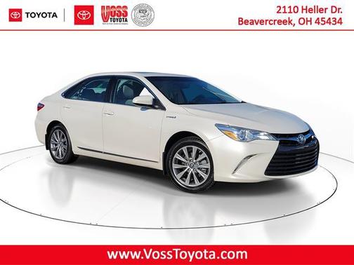 2017 Toyota Camry Hybrid XLE