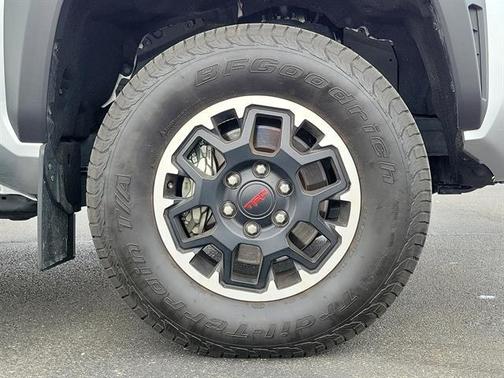 2025 Toyota Tacoma TRD Off Road