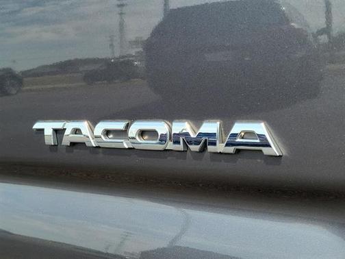 2015 Toyota Tacoma Base