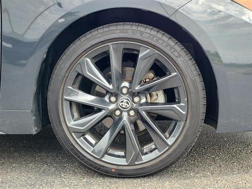 Underground/Midnight Black Metallic 2024 Toyota Corolla XSE