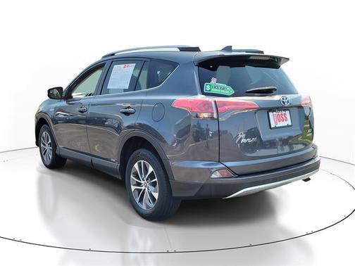 2018 Toyota RAV4 Hybrid XLE