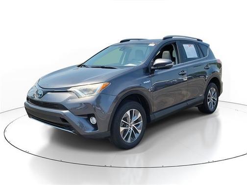 2018 Toyota RAV4 Hybrid XLE