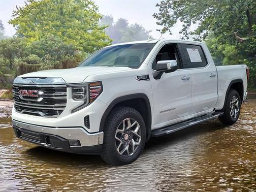 2024 GMC Sierra 1500 SLT