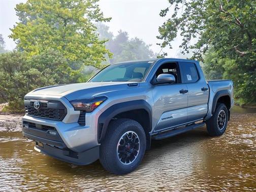 2026 Toyota Tacoma Hybrid TRD Off Road
