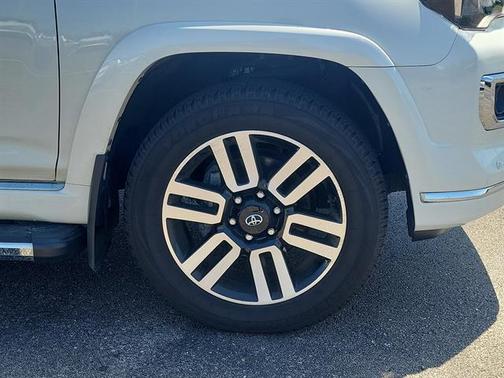 Blizzard Pearl 2023 Toyota 4Runner Limited