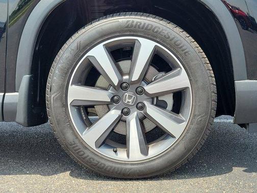 2023 Honda Pilot AWD Elite
