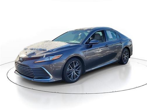 2023 Toyota Camry XLE
