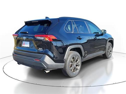 2023 Toyota RAV4 Hybrid XLE Premium