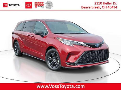 2021 Toyota Sienna XSE 7 Passenger