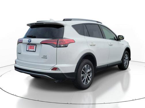 2017 Toyota RAV4 Hybrid XLE