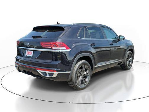 2021 Volkswagen Atlas Cross Sport 3.6L V6 SE w/Technology R-Line