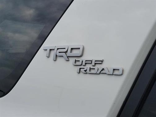 Super White 2020 Toyota 4Runner TRD Off Road Premium
