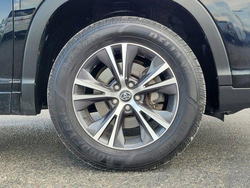 2018 Toyota Highlander LE I4