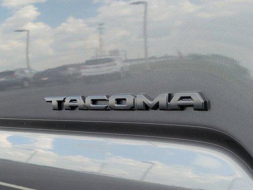 2022 Toyota Tacoma TRD Sport