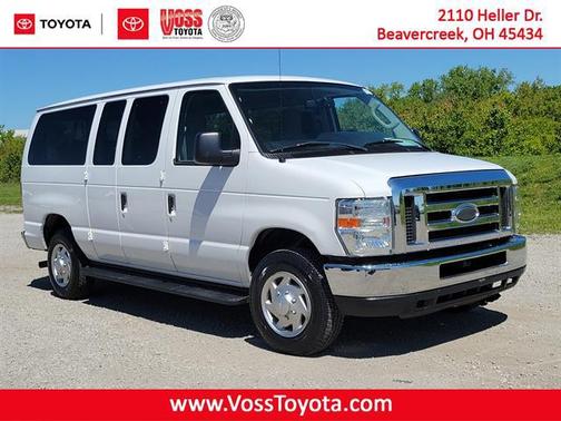 Oxford White 2014 Ford E350 Super Duty XLT