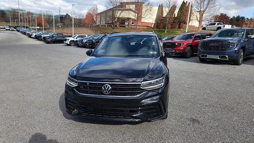 2022 Volkswagen Tiguan 2.0T SE R-Line Black 4MOTION