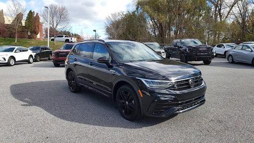2022 Volkswagen Tiguan 2.0T SE R-Line Black 4MOTION