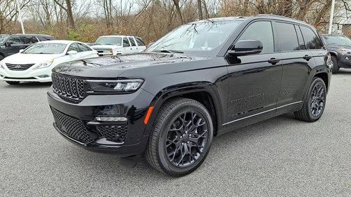 2025 Jeep Grand Cherokee Summit