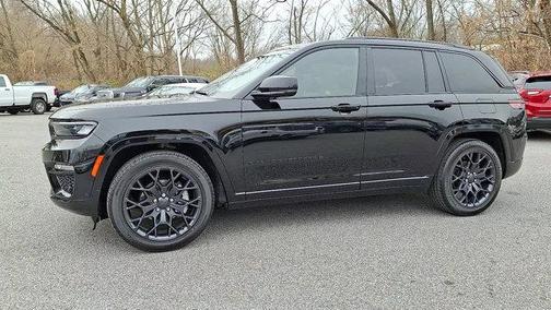 2025 Jeep Grand Cherokee Summit