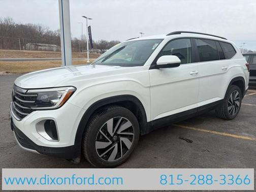 2024 Volkswagen Atlas 2.0T SE w/Technology 4MOTION