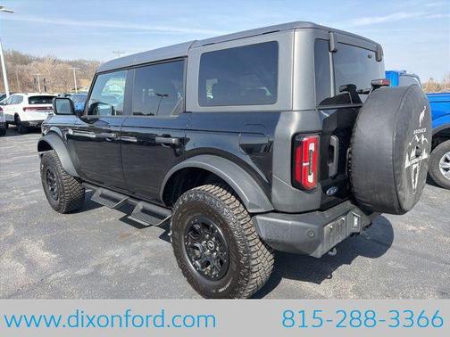 Shadow Black 2024 Ford Bronco Wildtrak